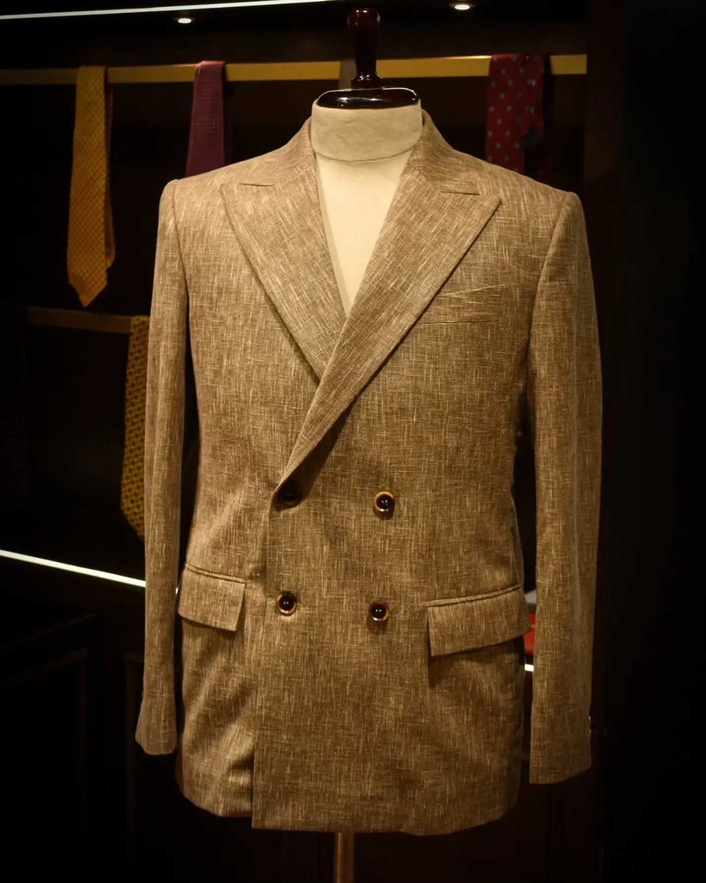 About 2 The Mehroon Bespoke